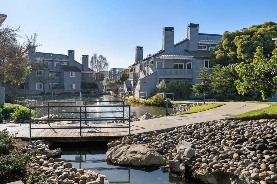 453 Cork Harbour Circle #E, Redwood City, CA 94065 - #3