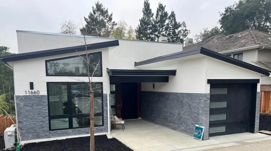 11660 Winding Way, Los Altos, CA 94024 - Image #2