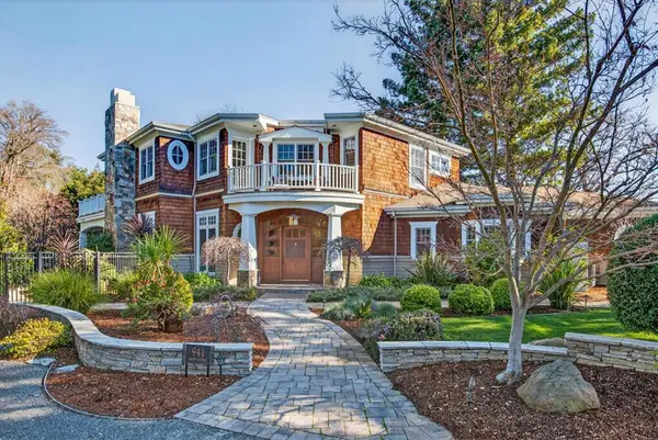 941 Berry Avenue, Los Altos, CA 94024