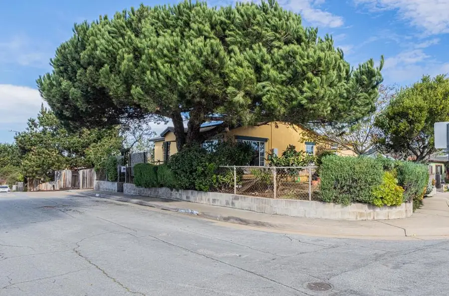 1800 Luxton Street, Seaside, CA 93955 - Image #2