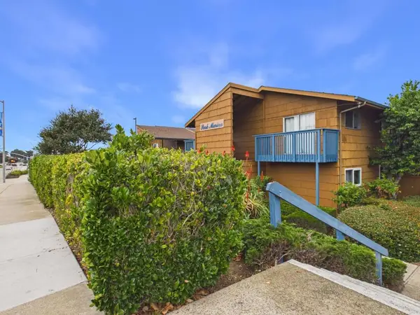 3158 Eucalyptus Street #22, Marina, CA 93933