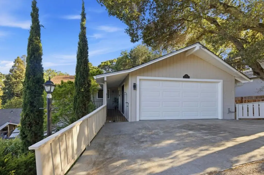 135 Dolton Avenue, San Carlos, CA 94070 - #1