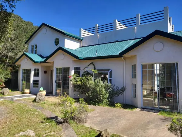 14641 Tumble Weed Lane, Royal Oaks, CA 95076