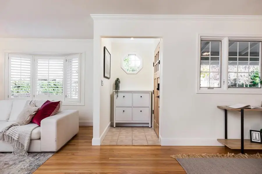 357 Mckendry Drive, Menlo Park, CA 94025 - Image #3