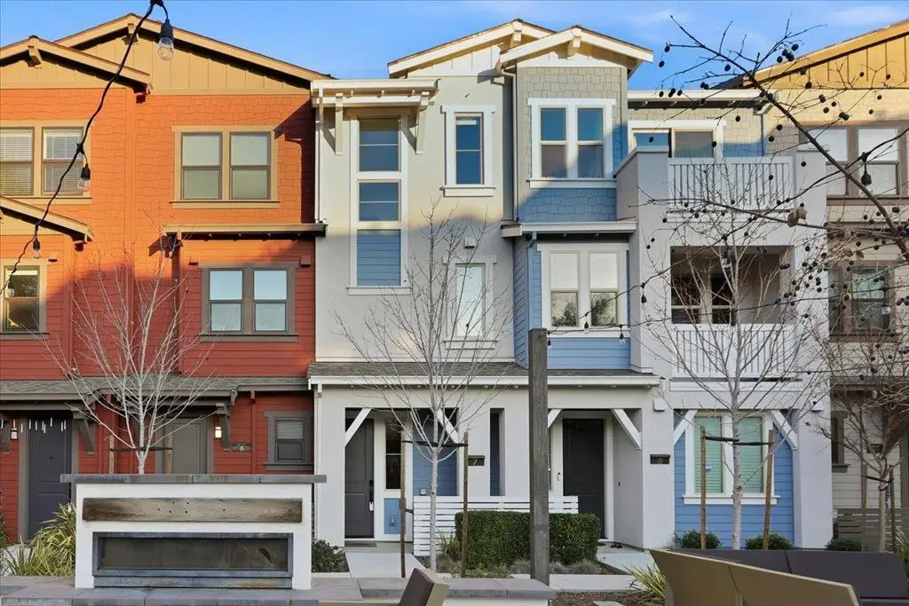 921 Magnolia Terrace #7, Sunnyvale, CA 94086 - Image #1