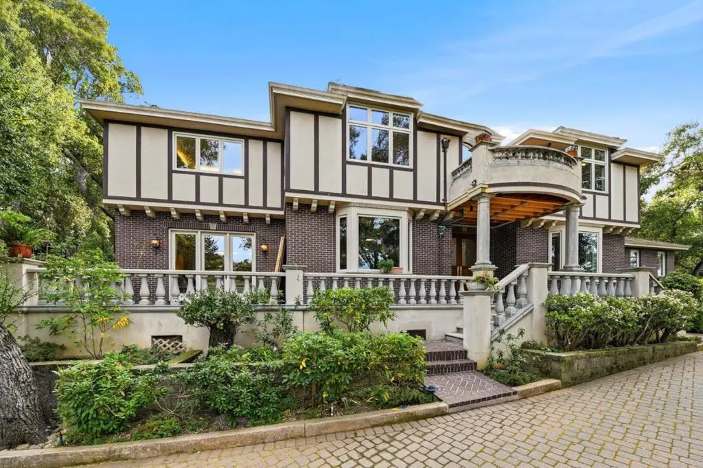 27994 Via Ventana Way, Los Altos, CA 94022 - #1