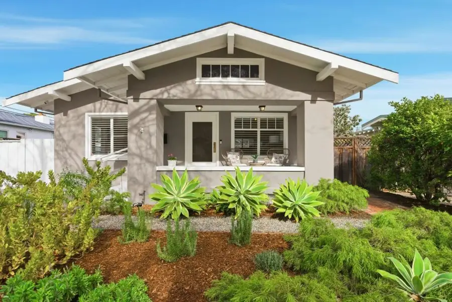 221 Hudson Street, Redwood City, CA 94062 - #2