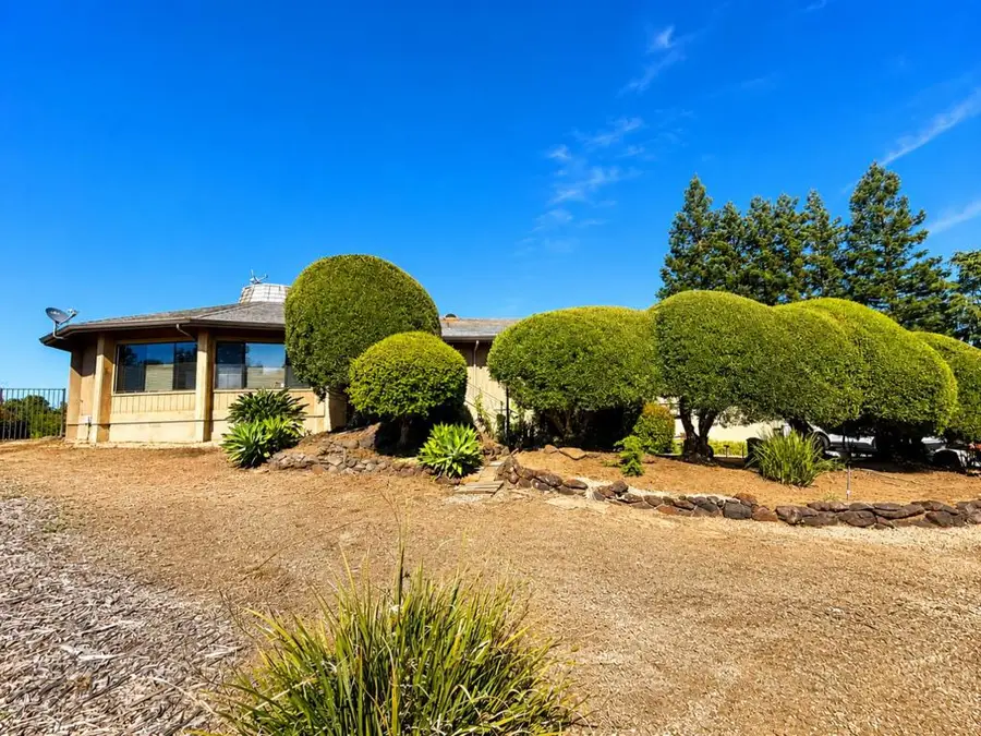 300 Ridgeway Road, Woodside, CA 94062 - #3