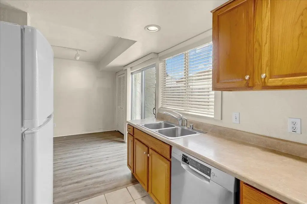 3137 Seacrest Avenue #17, Marina, CA 93933 - #1