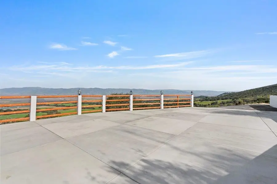 228 Pine Canyon Road, Salinas, CA 93908 - #3