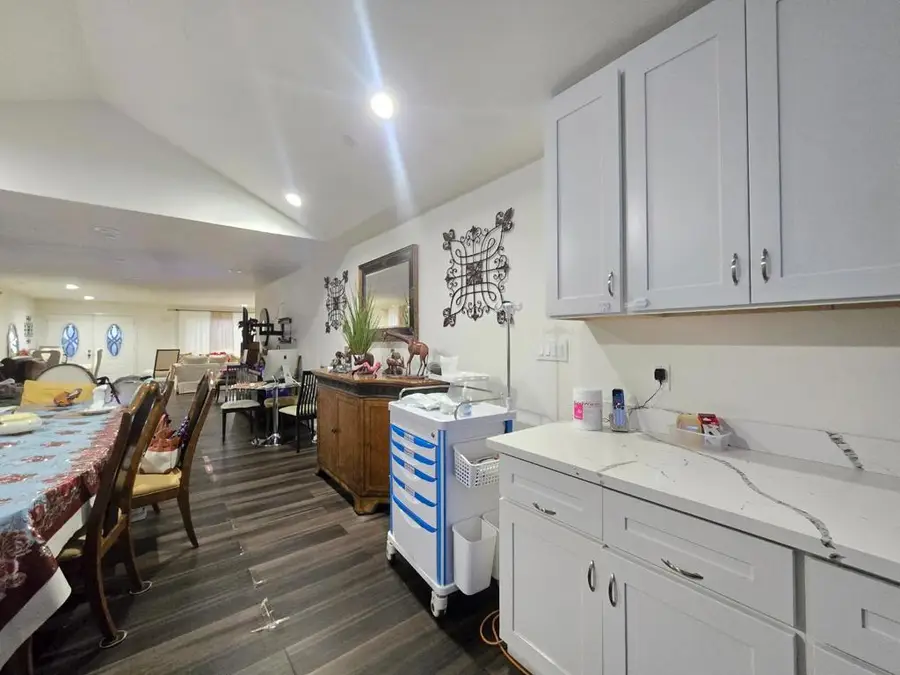 11 Lindbergh Street, San Mateo, CA 94401 - #3
