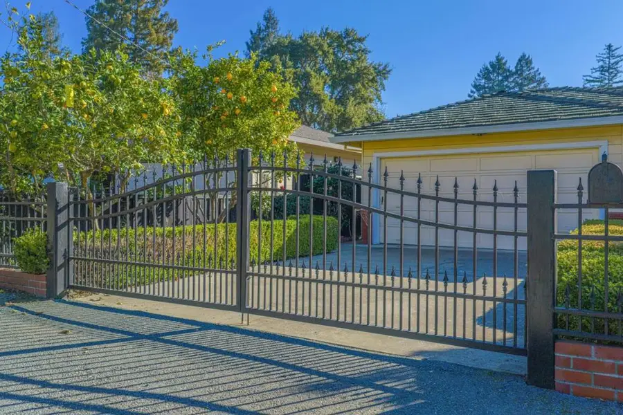 642 14th Avenue, Menlo Park, CA 94025 - #2