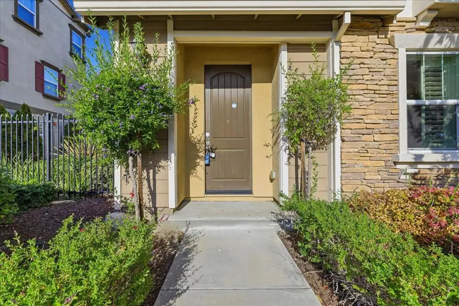 3868 Fiano, Fremont, CA 94555 - #3