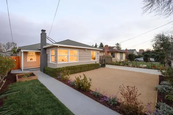 1064 15th Avenue, Redwood City, CA 94063