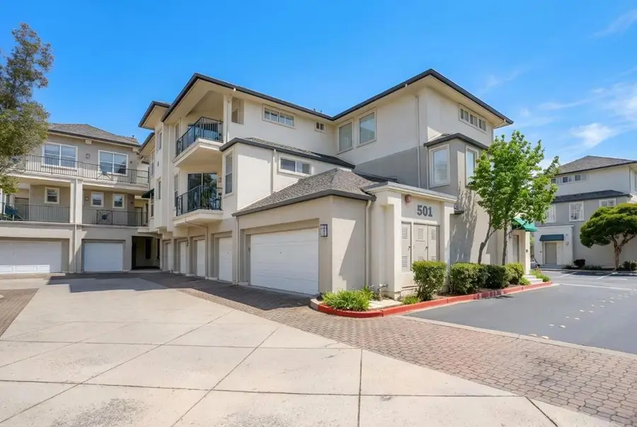 501 Baltic Circle #539, Redwood City, CA 94065 - #3