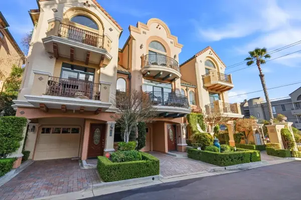 206 Villa Mar Vista, Santa Cruz, CA 95060