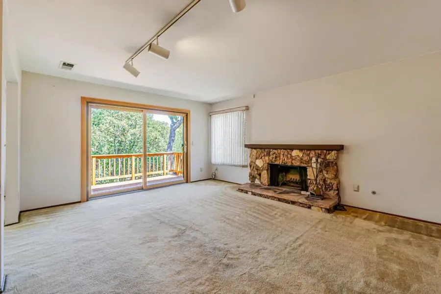 126 Saint Joan Lane, Pleasant Hill, CA 94523 - #3