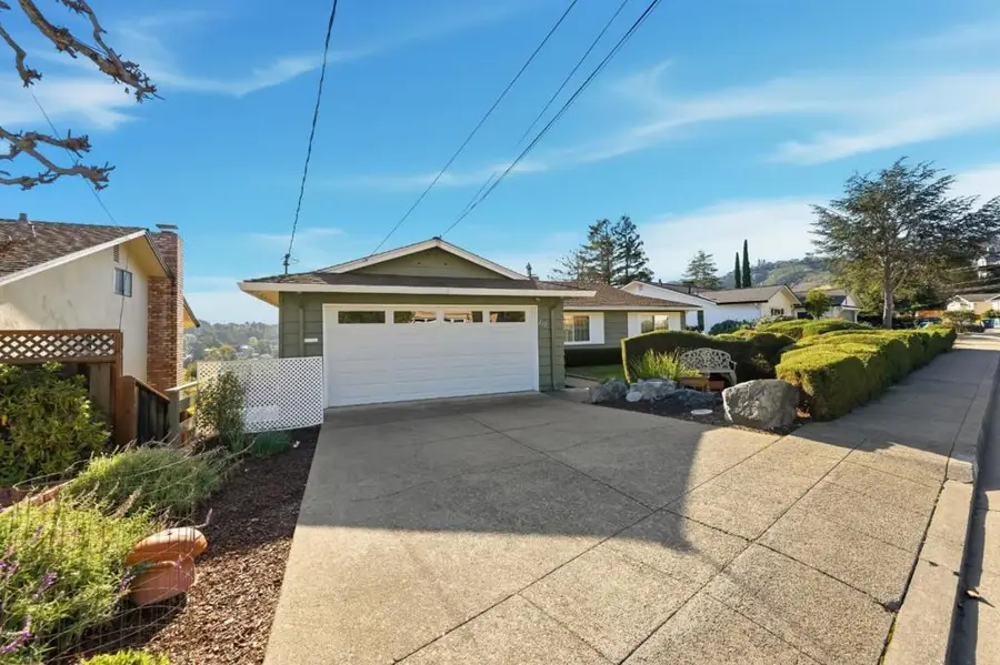 217 Bay View Drive, San Carlos, CA 94070 - #2