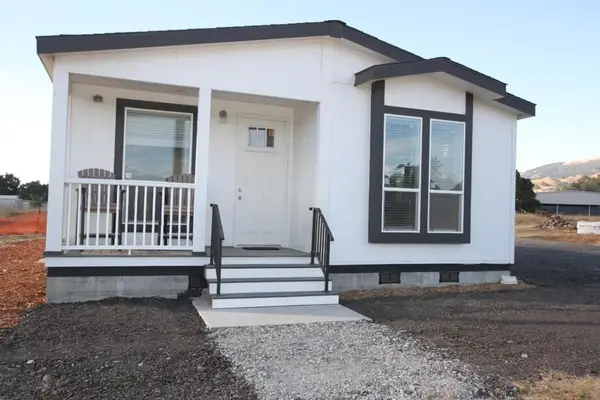 2055 Rucker Avenue, Gilroy, CA 95020