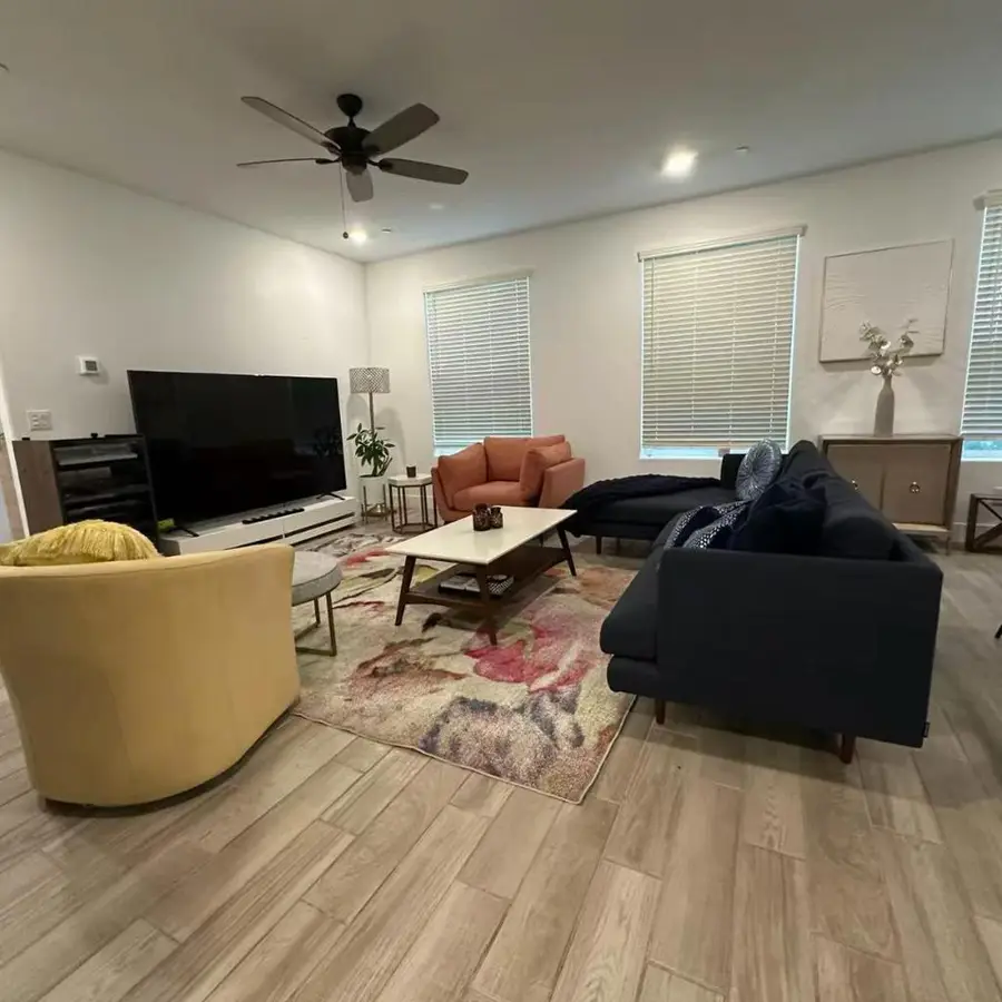 2732 E Teaberry Drive, Fresno, CA 93730 - #3