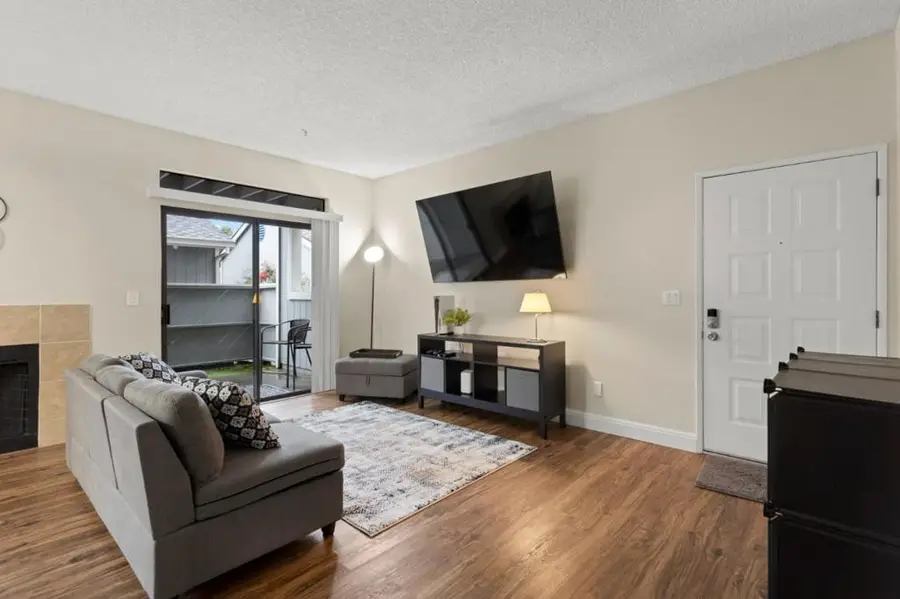 37470 Parish Circle #19C, Fremont, CA 94536 - #3