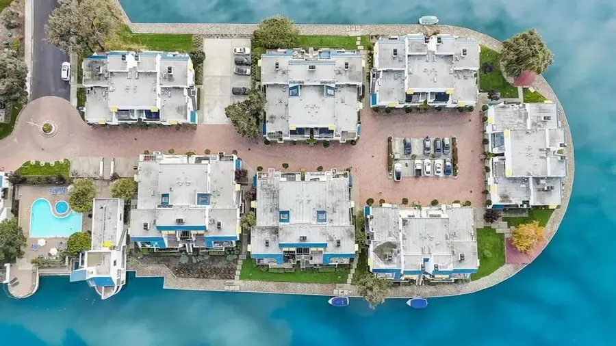 924 Lido Lane, Foster City, CA 94404 - #2