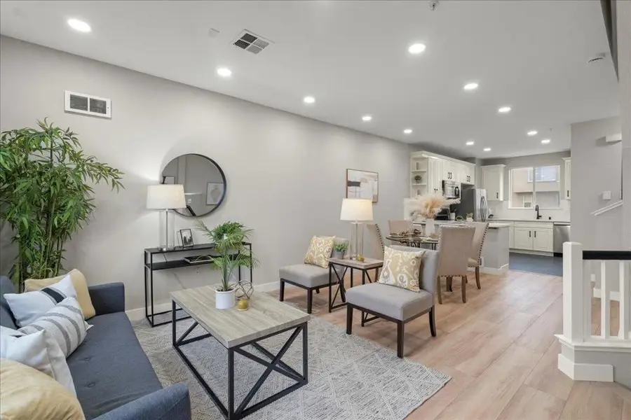 1690 Civic Center Drive #102, Santa Clara, CA 95050 - #3