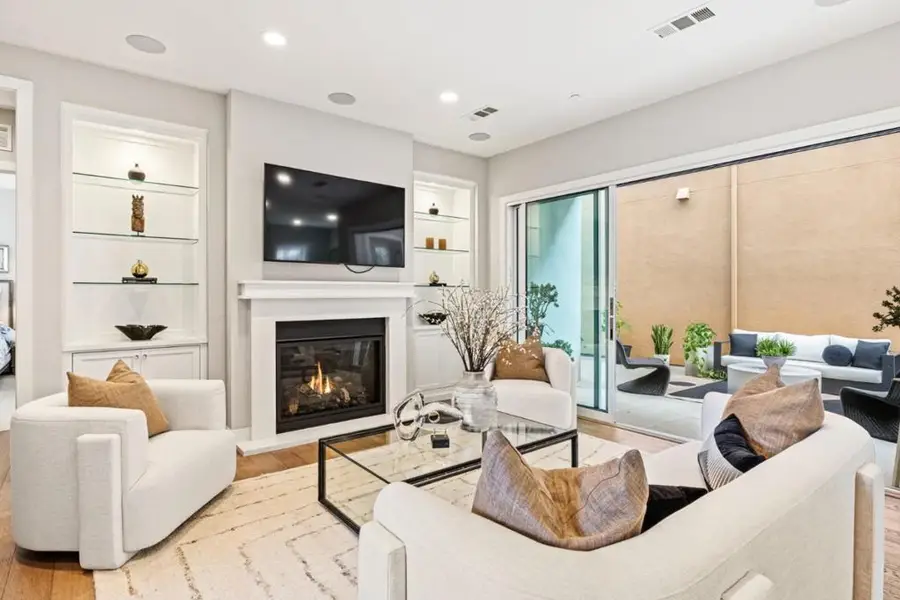 3103 Mena Drive, San Mateo, CA 94403 - #3