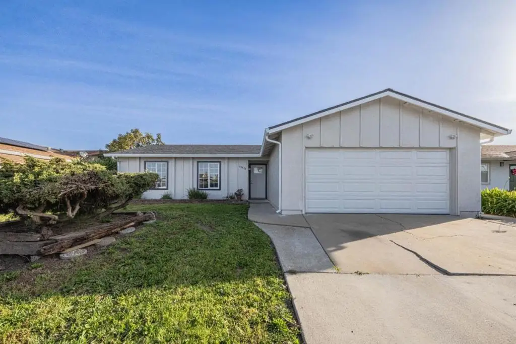 18594 Northridge Drive, Salinas, CA 93906 - #1