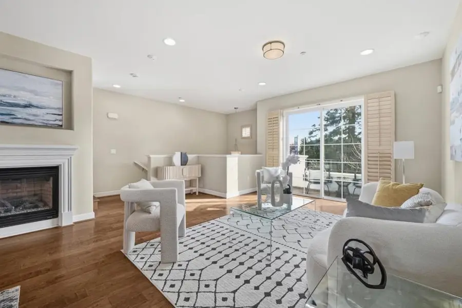 1745 Hillebrant Place, Santa Clara, CA 95050 - #3