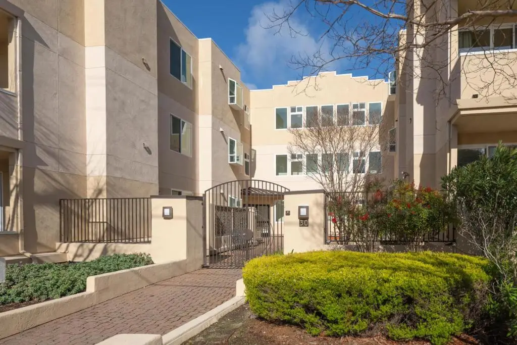 30 Lorton Avenue #302, Burlingame, CA 94010 - #1