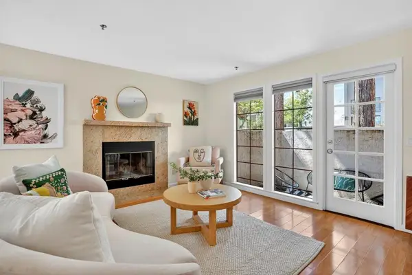 10259 Nile Dr, Cupertino, CA 95014