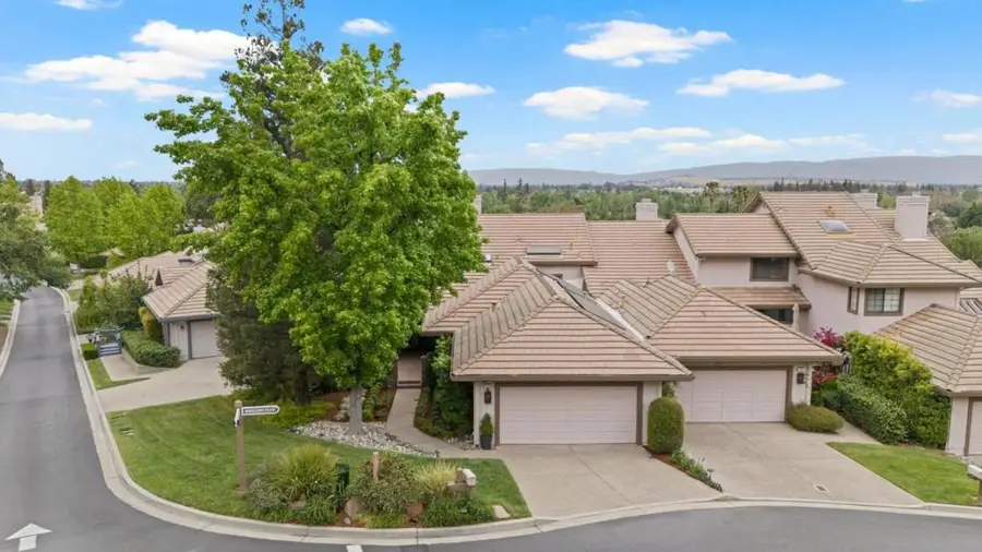 5958 Dry Oak Drive, San Jose, CA 95120 - #2