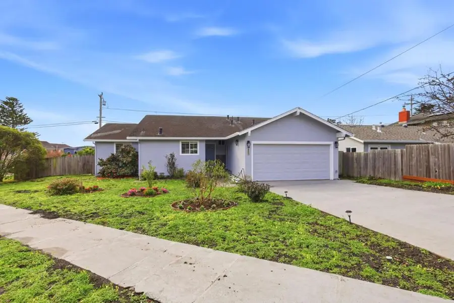 423 Montecito Avenue, El Granada, CA 94018 - #2