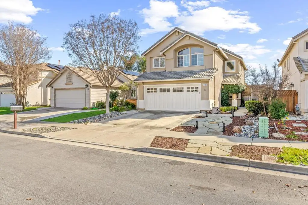 9400 Benbow Drive, Gilroy, CA 95020 - #1