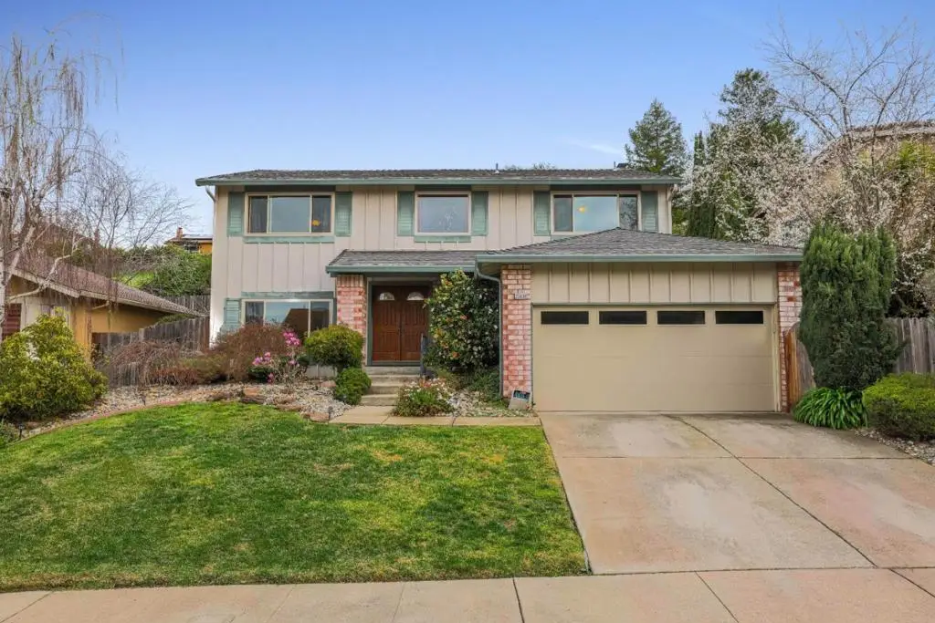 25638 West Camino Vista, Hayward, CA 94541 - #1