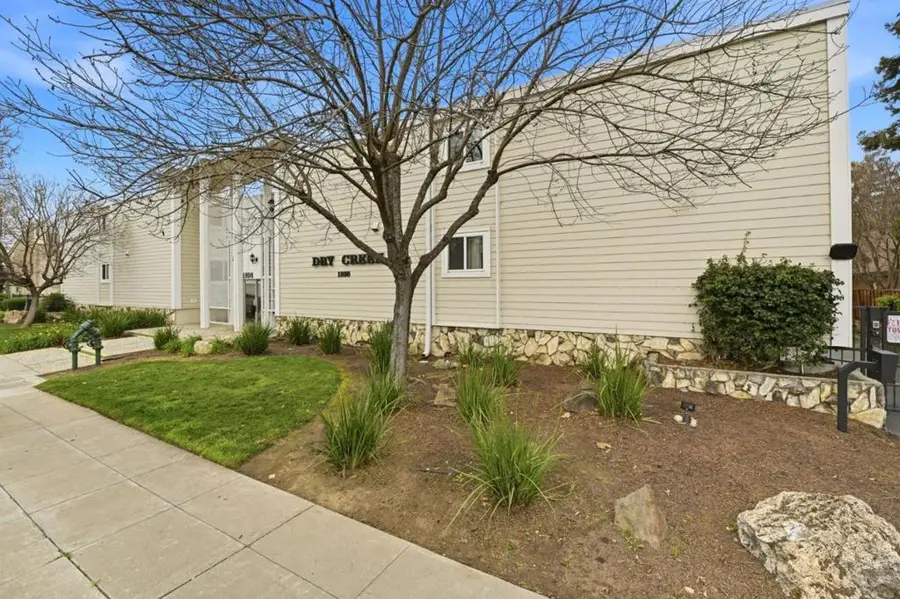 1898 Meridian Avenue #24, San Jose, CA 95125 - #3