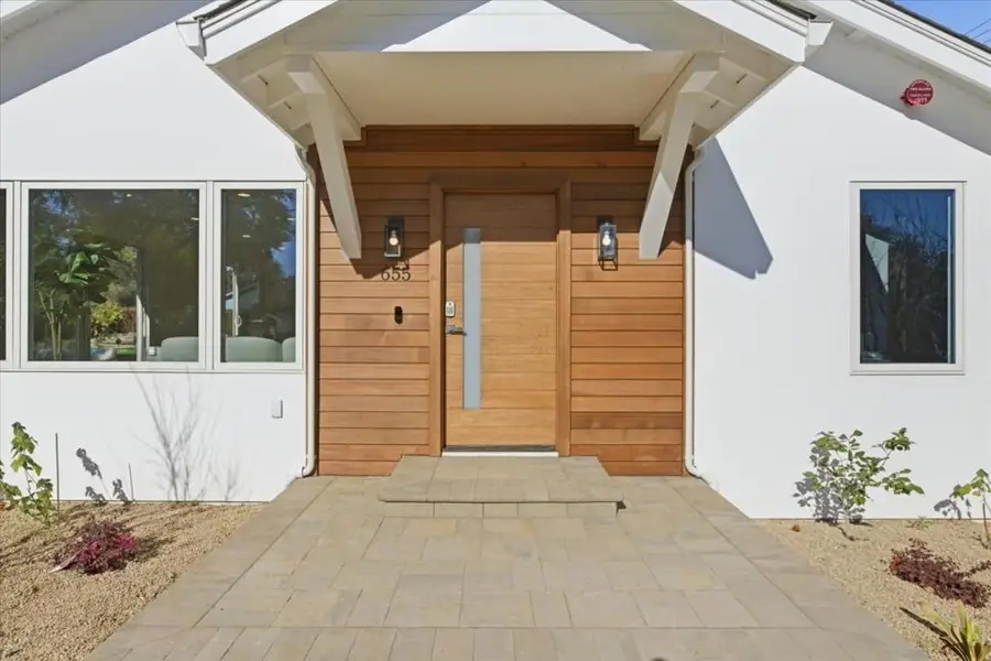 655 Washington Street, Los Altos, CA 94022 - #3