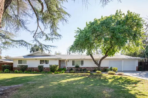 5274 N Nantucket Avenue, Fresno, CA 93704