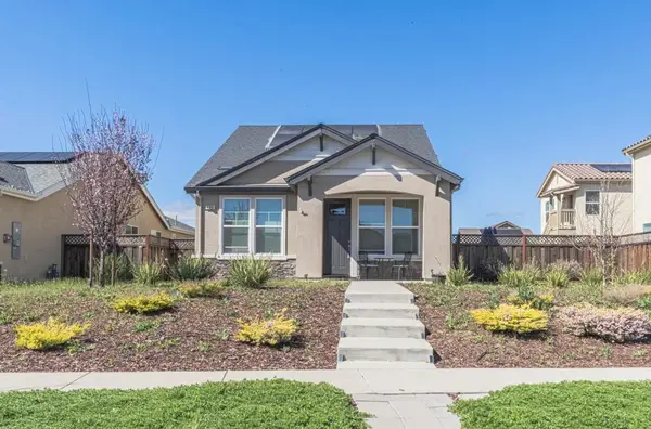 680 Lewis Street, King City, CA 93930