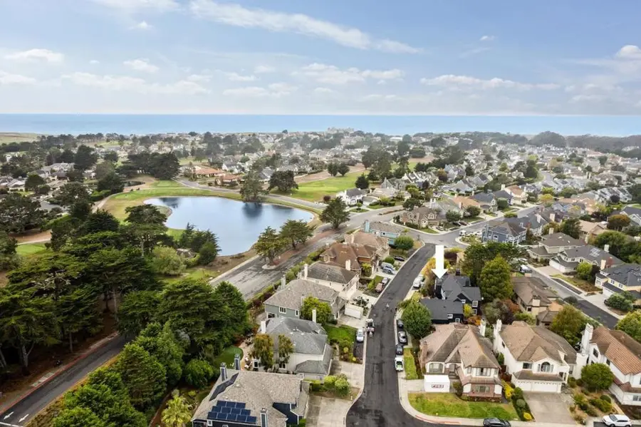 220 Eagle Trace Drive, Half Moon Bay, CA 94019 - #2