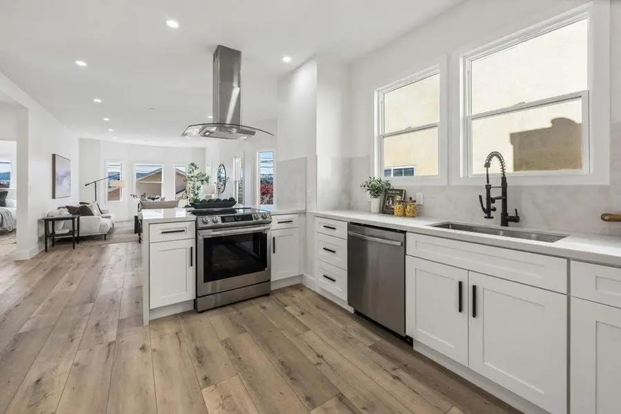 730 3rd Lane, South San Francisco, CA 94080 - #2