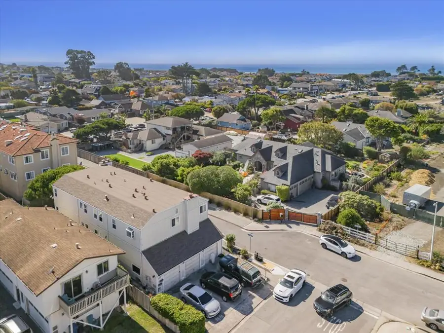 430 Pine Avenue, Half Moon Bay, CA 94019 - #3