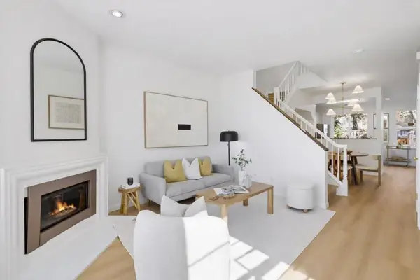 131 Concord Circle, Mountain View, CA 94040