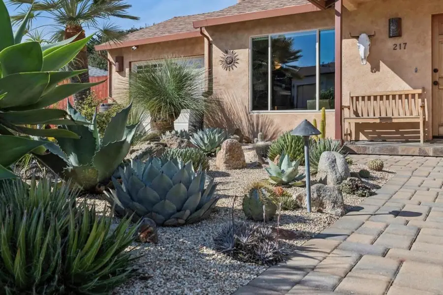 217 Edinburgh Avenue, Monterey, CA 93940 - #3