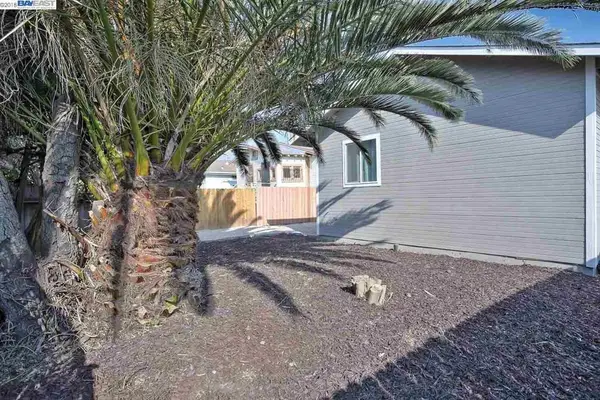 1753 Church Street, Oakland, CA 94621