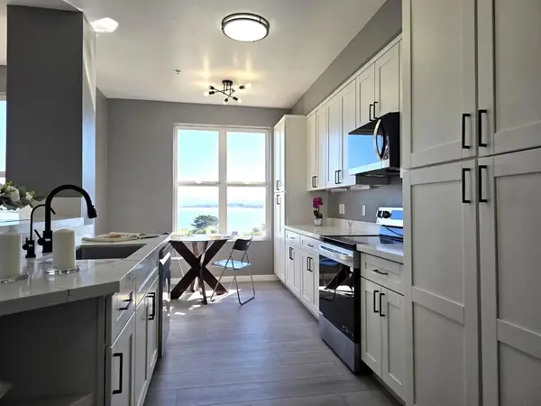 101 Crescent Way #2112, San Francisco, CA 94134