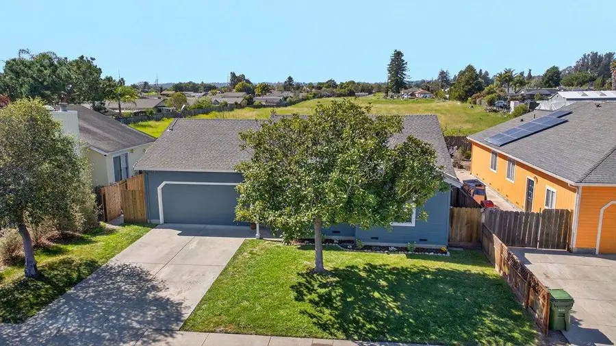 120 Onyx Drive, Watsonville, CA 95076 - #2
