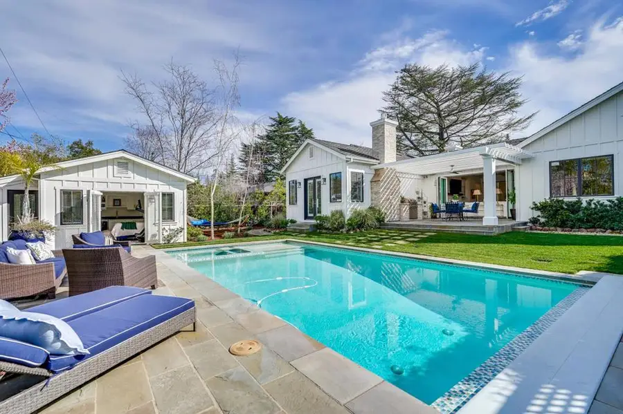 215 E Edith Avenue, Los Altos, CA 94022 - #2