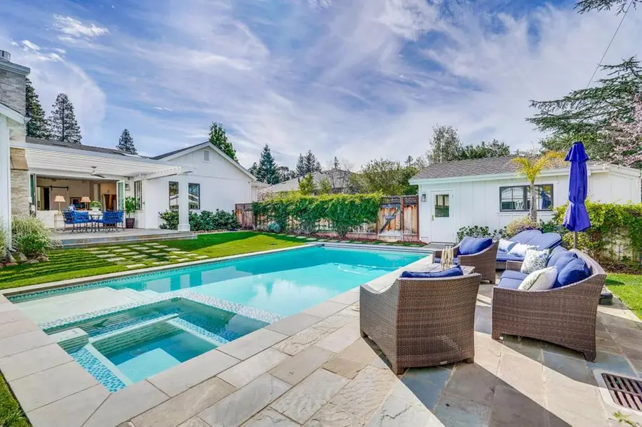 215 E Edith Avenue, Los Altos, CA 94022 - #3